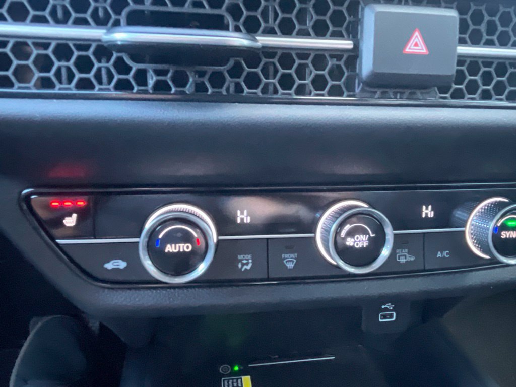 Used 2025 Honda HR-V EX-L image 18