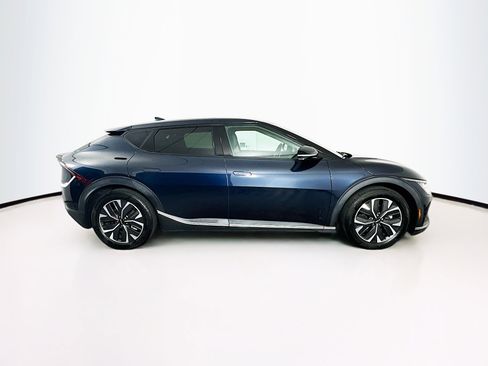 Used 2023 Kia EV6 Light image 10