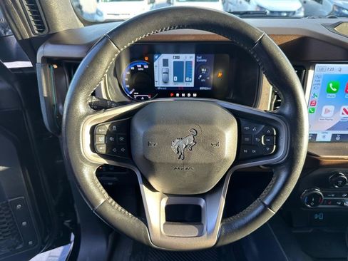 Used 2022 Ford Bronco Outer Banks AWD/4WD image 11
