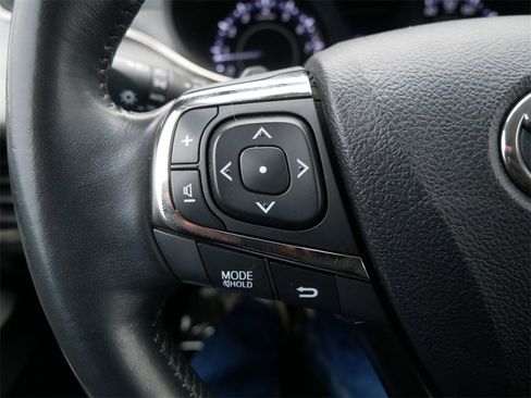 Used 2015 Toyota Avalon XLE Touring image 24