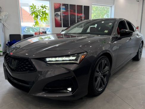 Used 2022 Acura TLX w/ A-SPEC Pkg FWD image 4