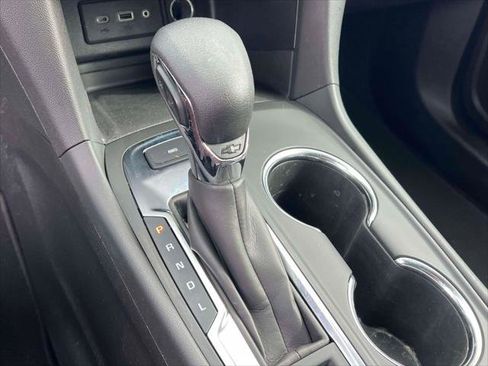 Used 2023 Chevrolet Equinox LS w/ LS Convenience Package image 27