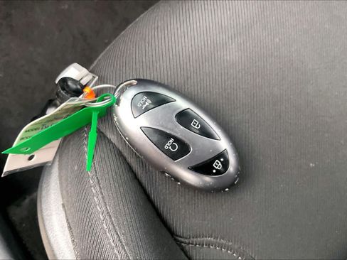 Used 2025 Hyundai Tucson SEL FWD image 14