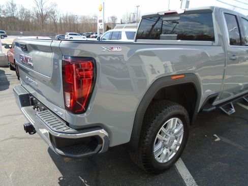Certified 2024 GMC Sierra 2500 SLE image 14