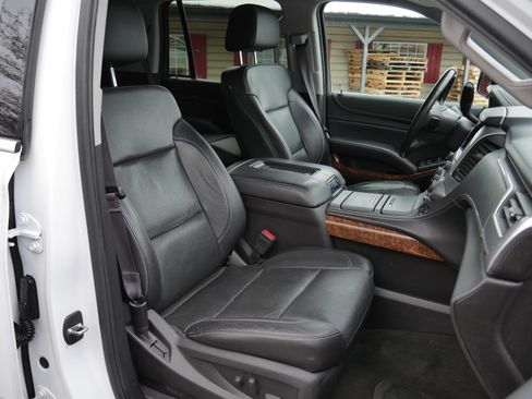 Used 2016 Chevrolet Tahoe LTZ image 29