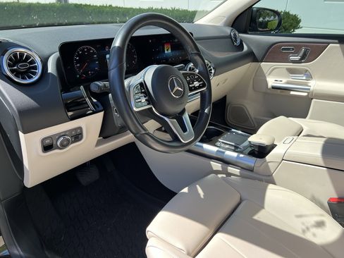 Certified 2023 Mercedes-Benz GLA 250 4MATIC image 17