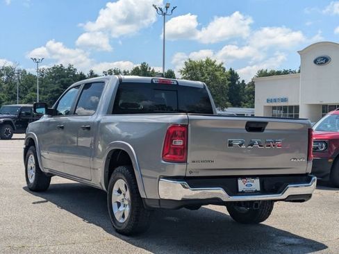 Used 2025 RAM 1500 Big Horn AWD/4WD image 5