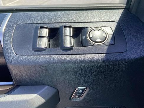 Used 2017 Ford F150 Raptor w/ Equipment Group 801A Mid AWD/4WD image 17