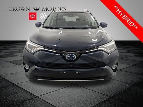 Used 2018 Toyota RAV4 Limited w/ Advanced Technology Package image 2