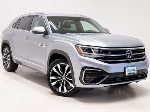 Used 2023 Volkswagen Atlas Cross Sport SEL Premium R-Line image 5