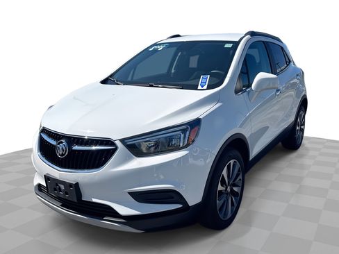 Certified 2022 Buick Encore Preferred AWD/4WD image 1