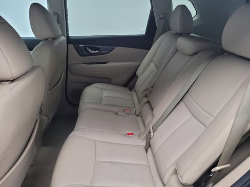 Used 2015 Nissan Rogue SL w/ SL Premium Package image 18