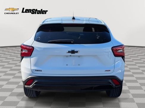 Used 2024 Chevrolet Trax RS w/ Driver Confidence Package image 4