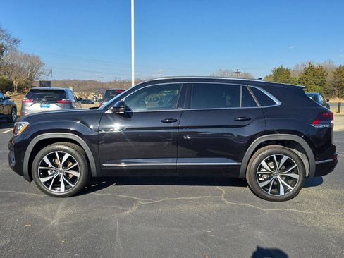 New 2026 Volkswagen Atlas Cross Sport SEL Premium R-Line image 12
