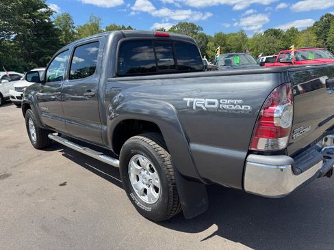 Used 2013 Toyota Tacoma 4x4 Double Cab w/ TRD Off-Road Pkg image 10