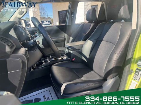 Used 2023 Toyota 4Runner TRD Off-Road Premium image 10