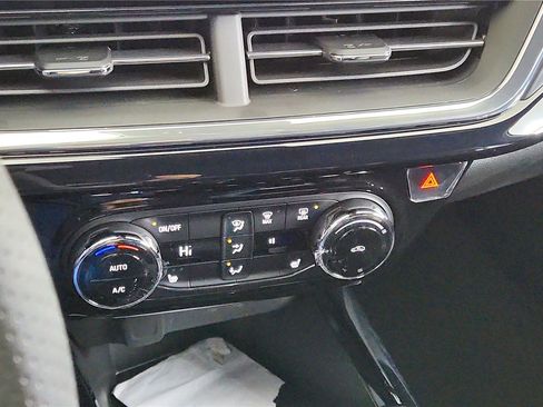 New 2026 Chevrolet Trax RS image 42