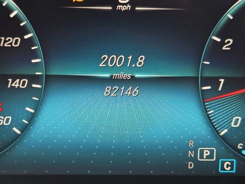 Certified 2022 Mercedes-Benz GLC 300 4MATIC image 5
