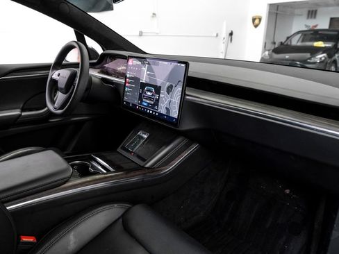 Used 2024 Tesla Model X AWD/4WD image 13