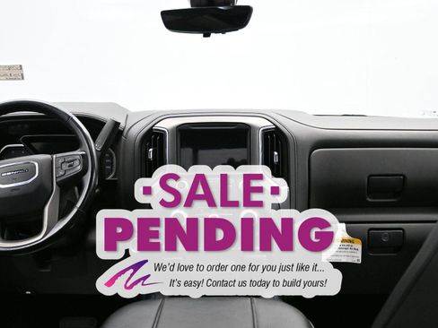 Used 2023 GMC Sierra 3500 Denali w/ Denali Ultimate Package image 17