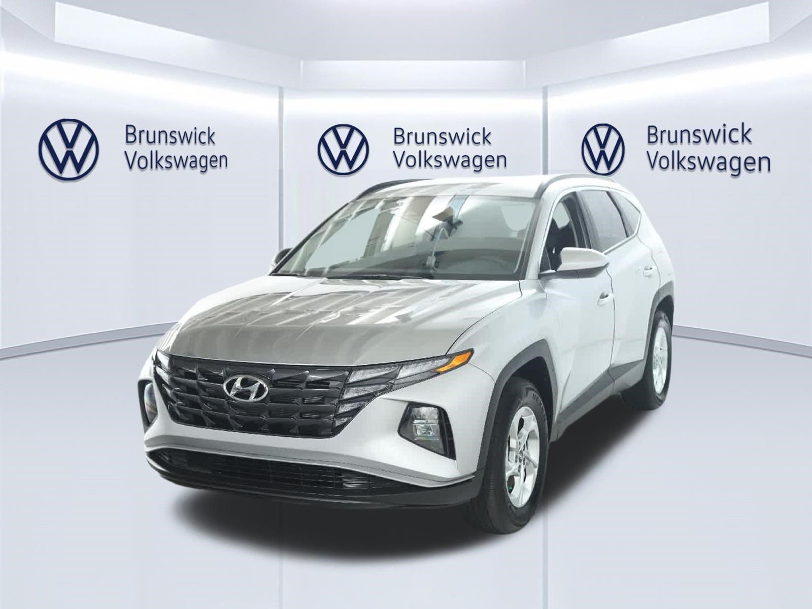 Used 2024 Hyundai Tucson SEL AWD/4WD image 1