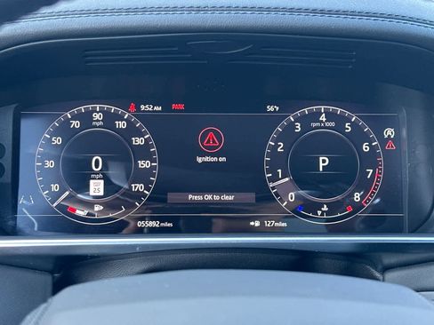 Used 2020 Land Rover Range Rover HSE image 24