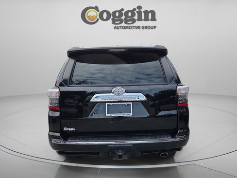 Used 2019 Toyota 4Runner Limited AWD/4WD image 4