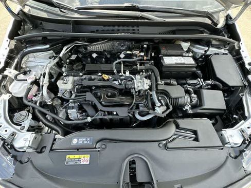 Used 2025 Toyota Corolla LE FWD image 22