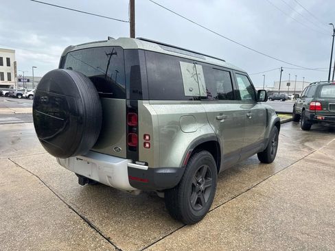 Used 2022 Land Rover Defender 110 S AWD/4WD image 7