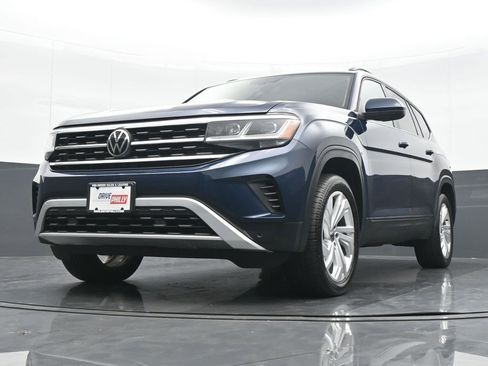 Used 2022 Volkswagen Atlas SE image 16