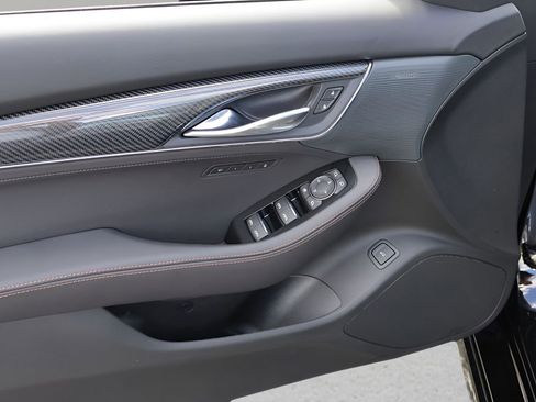 New 2026 Cadillac CT5 V image 11