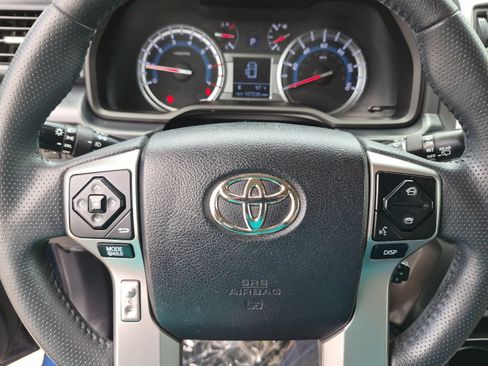 Used 2019 Toyota 4Runner SR5 RWD image 21
