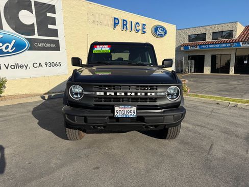 Used 2025 Ford Bronco Big Bend AWD/4WD image 2
