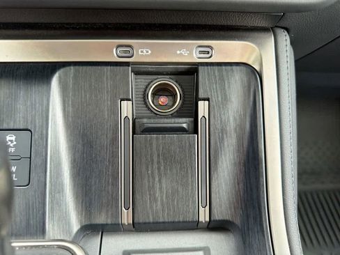 Used 2024 Lexus GX 550 w/ Cold Area Package AWD/4WD image 25