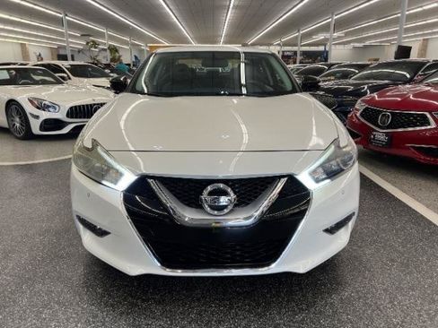 Used 2017 Nissan Maxima 3.5 SV FWD image 3
