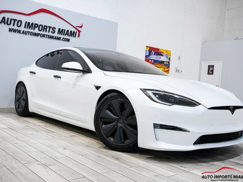 Used 2023 Tesla Model S Standard Range AWD/4WD image 28