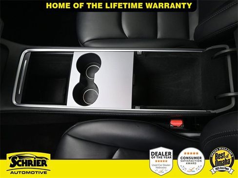 Used 2022 Tesla Model Y Long Range image 34