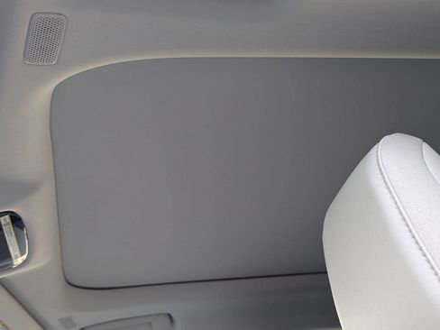 Certified 2025 Lexus RX 350 RX 350 Luxury w/ Convenience Package image 16