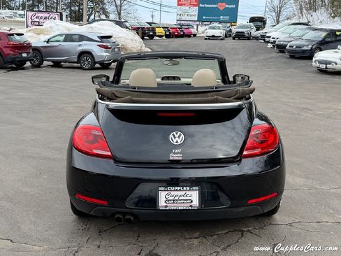 Used 2014 Volkswagen Beetle TDI image 36