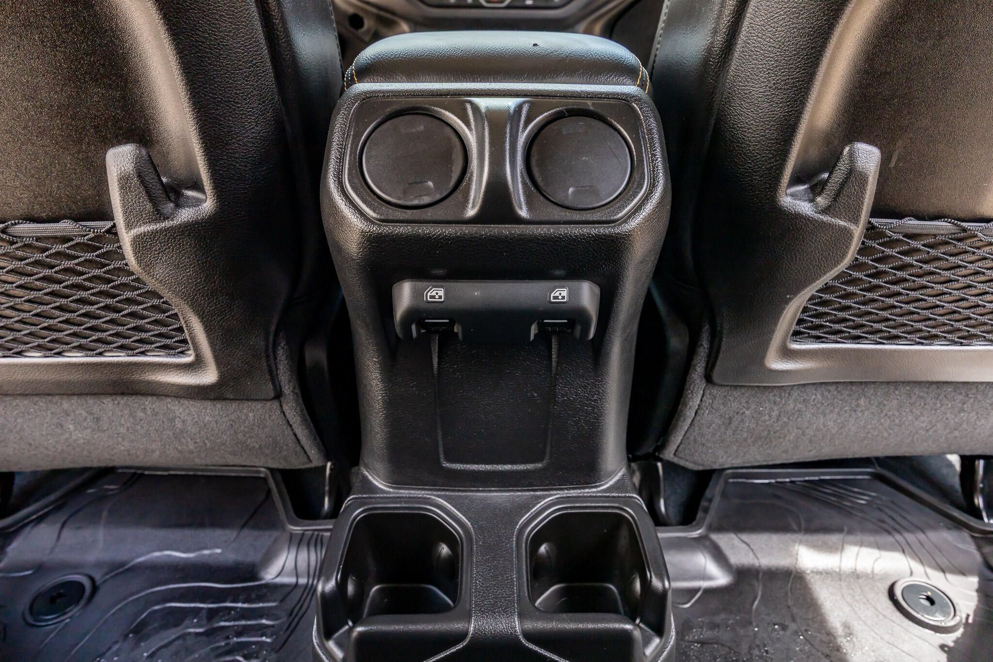 Used 2025 Jeep Gladiator Sport AWD/4WD image 34