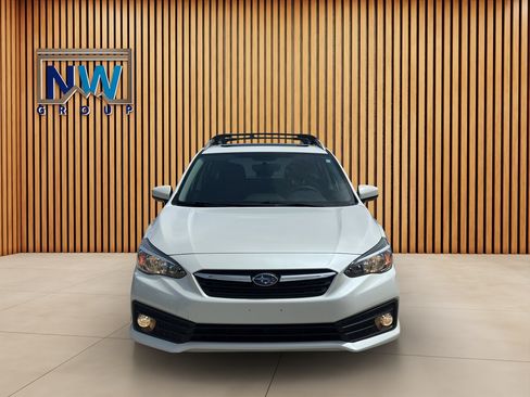 Used 2020 Subaru Impreza 2.0i Premium w/ Popular Package #2 AWD/4WD image 2