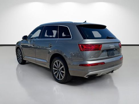 Used 2018 Audi Q7 3.0T Premium Plus w/ Premium Plus Package AWD/4WD image 5