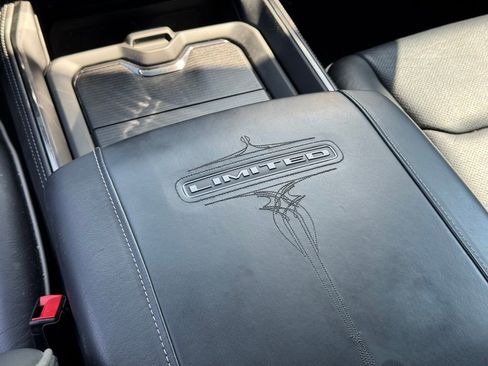 Used 2022 RAM 1500 Limited image 23