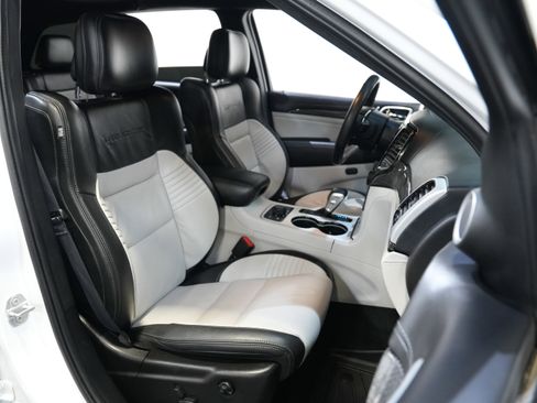 Used 2021 Jeep Grand Cherokee Trackhawk image 33