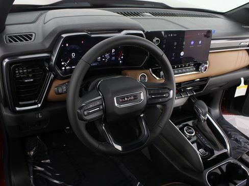 New 2026 GMC Canyon AT4 image 8