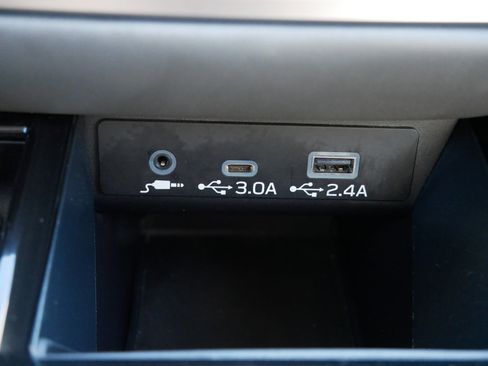 Used 2023 Subaru Outback Onyx Edition image 30