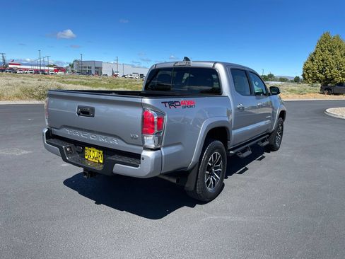 Certified 2021 Toyota Tacoma TRD Sport w/ Technology Package AWD/4WD image 3