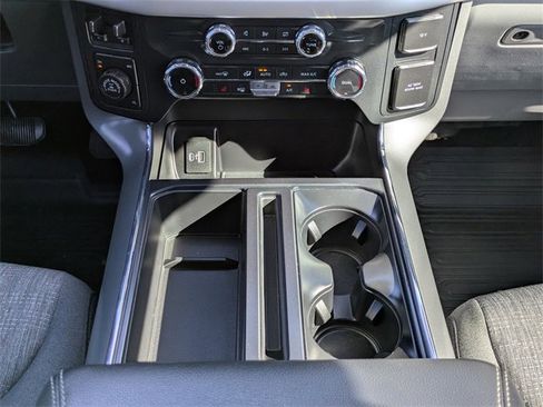 Certified 2022 Ford F150 XLT w/ Equipment Group 302A High image 19