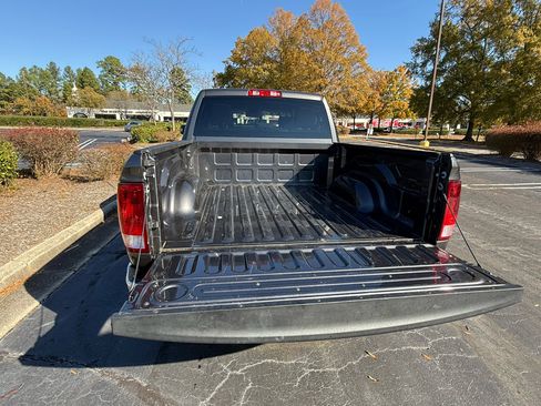 Used 2021 RAM 1500 Tradesman w/ Tradesman SXT Package image 9