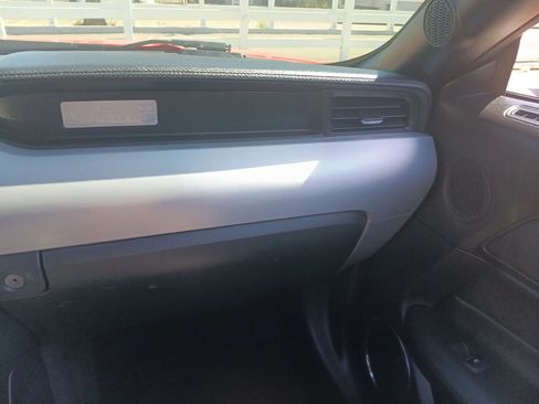 Used 2016 Ford Mustang Premium RWD image 26